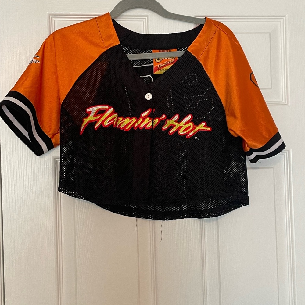 Forever 21 Crop jersey hot Cheetos